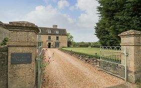 Glapthorn Manor