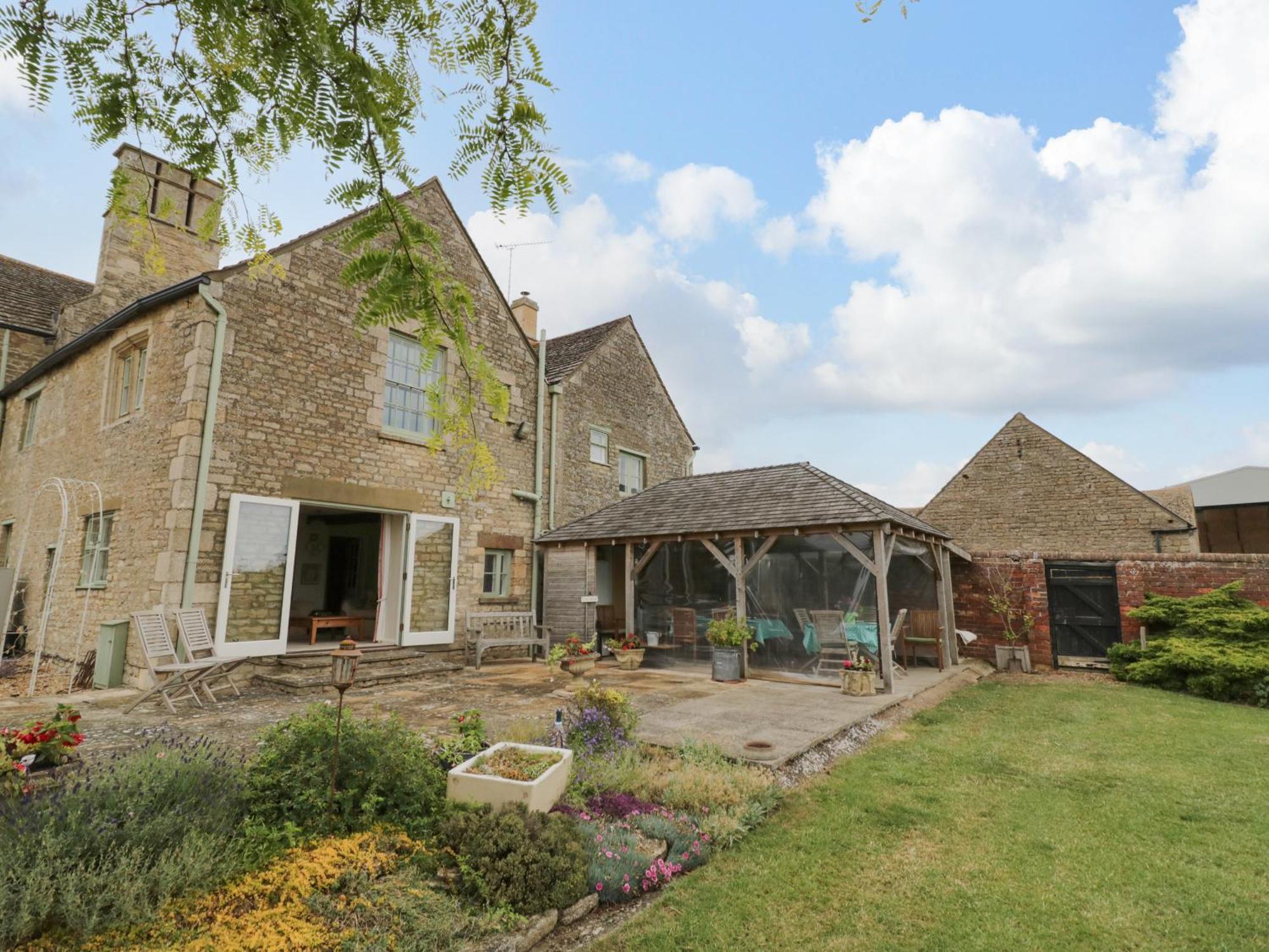 Glapthorn Manor Villa Peterborough Exterior photo